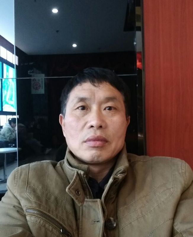 老同学的第一张照片--河南父母相亲团