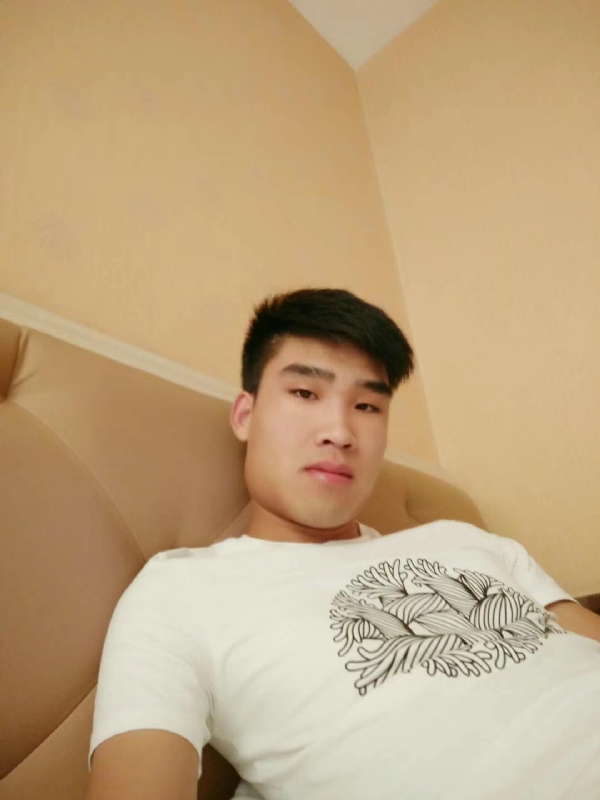 谁不曾孤单上路的第二张照片--河南父母相亲团
