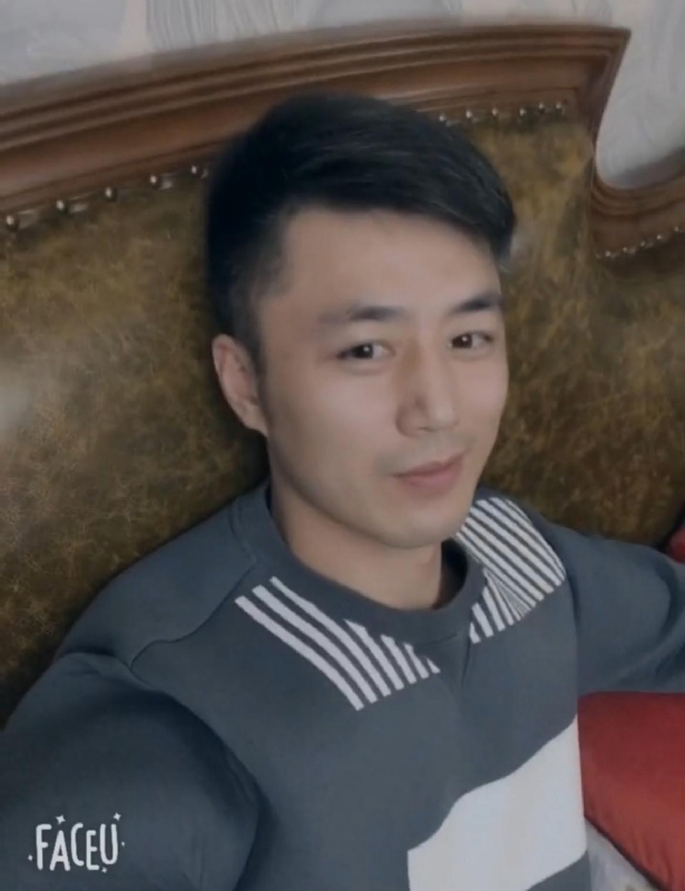 楊政宇的第一张照片--河南父母相亲团